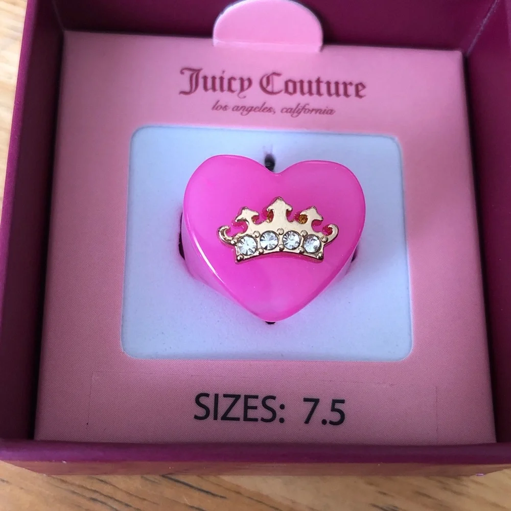 Juicy Couture Pink Resin Heart With Crown Cocktail Ring Crystal Size 7.5 NIB